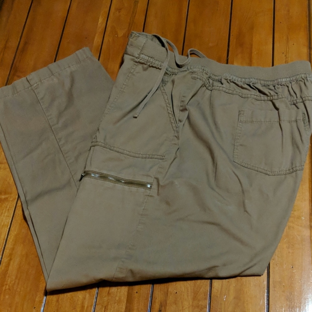 Women's Pants